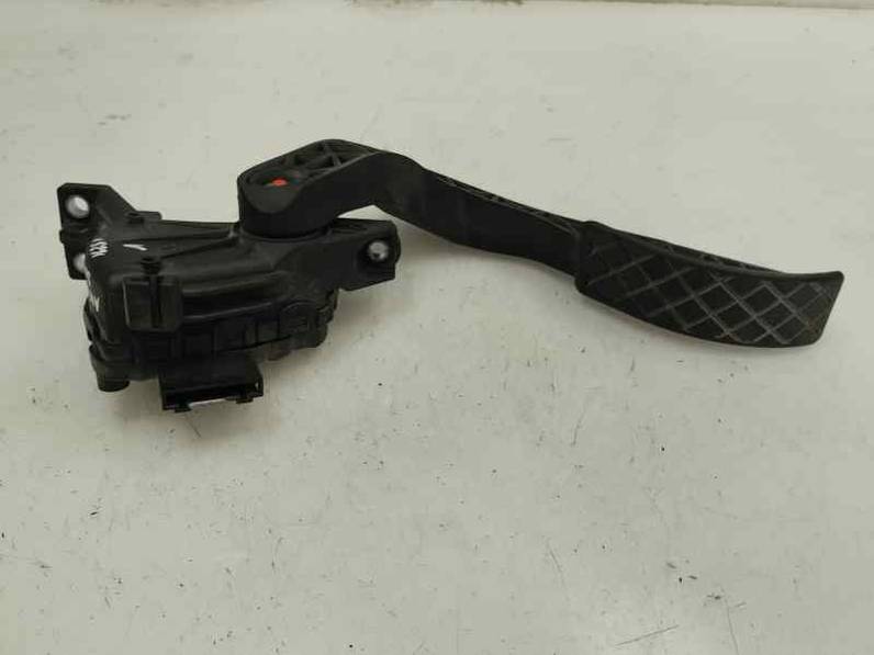 POTENCIOMETRO PEDAL AUDI A4 BERLINA 2001 2.0 5V (131 CV)