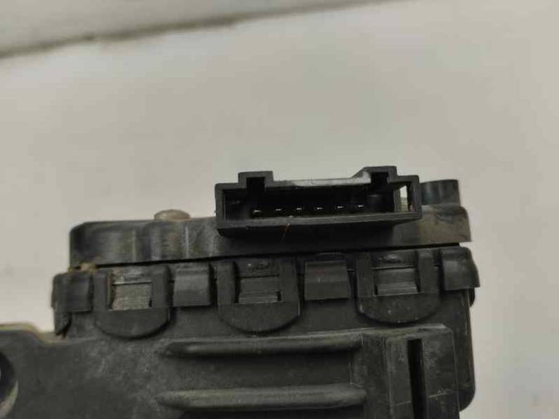 POTENCIOMETRO PEDAL AUDI A4 BERLINA 2001 2.0 5V (131 CV)