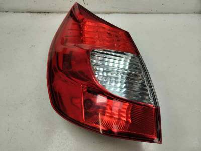 PILOTO TRASERO IZQUIERDO RENAULT SCENIC II 2007 1.5 DCI (107 CV)