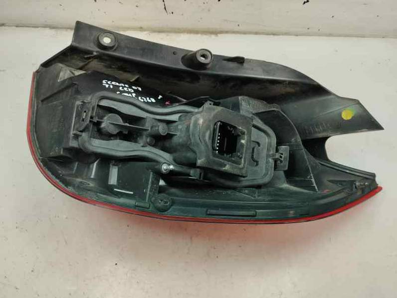 PILOTO TRASERO IZQUIERDO RENAULT SCENIC II 2007 1.5 DCI (107 CV)