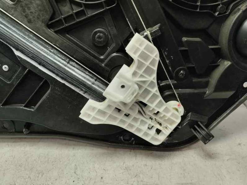 ELEVALUNAS TRASERO DERECHO KIA NIRO 2021 1.6 HYBRID GASOLINA