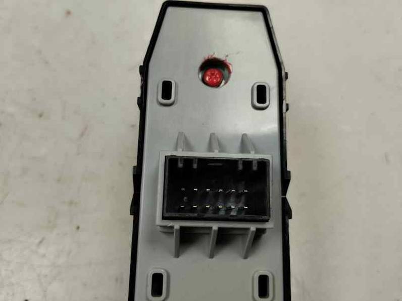 MANDO ELEVALUNAS DELANTERO DERECHO KIA NIRO 2021 1.6 HYBRID GASOLINA