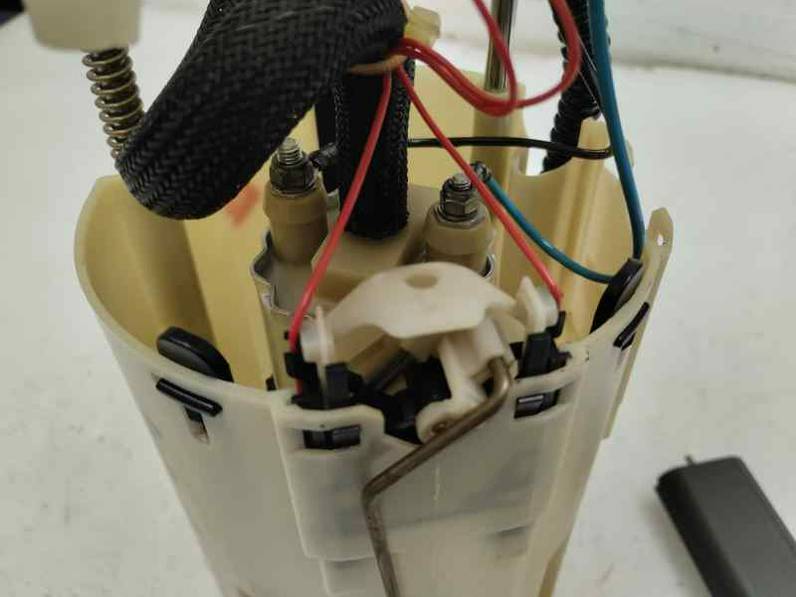 BOMBA COMBUSTIBLE FIAT PUNTO BERLINA 2003 1.9 JTD (86 CV)