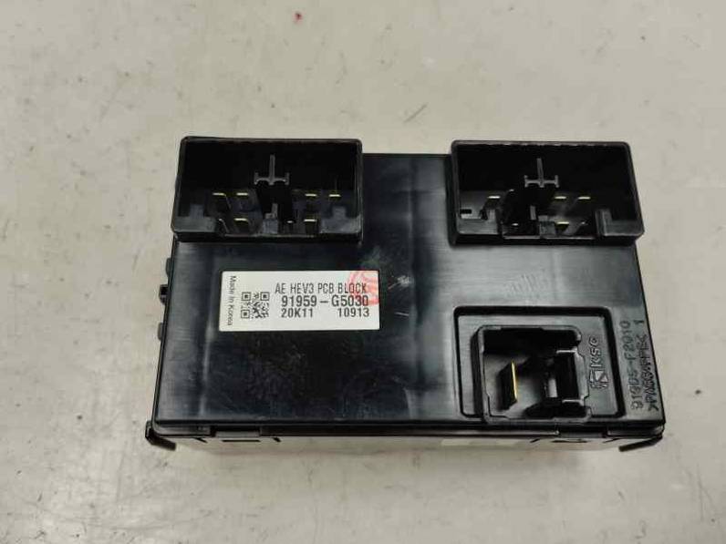 CAJA RELES FUSIBLES KIA NIRO 2021 1.6 HYBRID GASOLINA