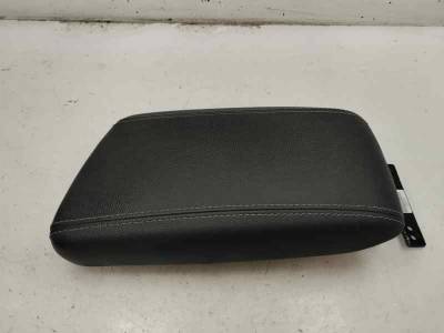 APOYABRAZOS CENTRAL KIA NIRO 2021 1.6 HYBRID GASOLINA