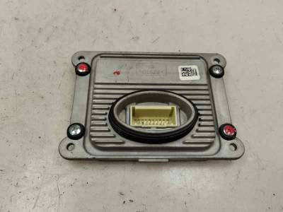 FARO DERECHO KIA NIRO 2021 1.6 HYBRID GASOLINA