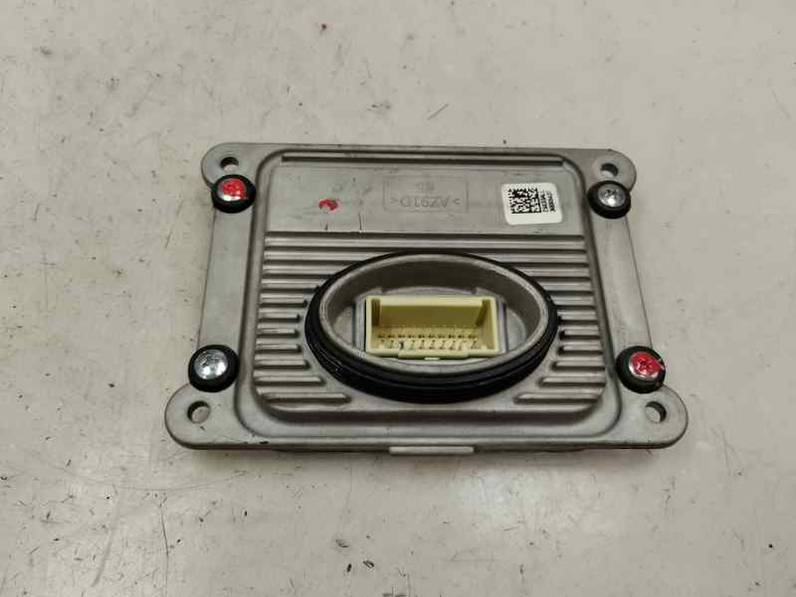 FARO DERECHO KIA NIRO 2021 1.6 HYBRID GASOLINA