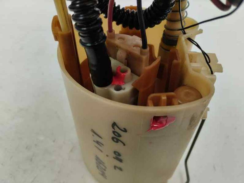 BOMBA COMBUSTIBLE PEUGEOT 206 BERLINA 2001 1.4 GASOLINA (75 CV)