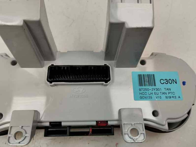 MANDO CLIMATIZADOR HYUNDAI IX35 2011 2.0 CRDI (136 CV)