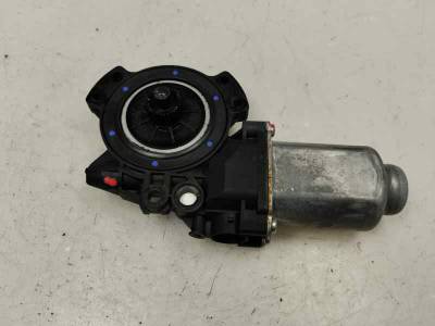 MOTOR ELEVALUNAS TRASERO IZQUIERDO HYUNDAI IX35 2011 2.0 CRDI (136 CV)