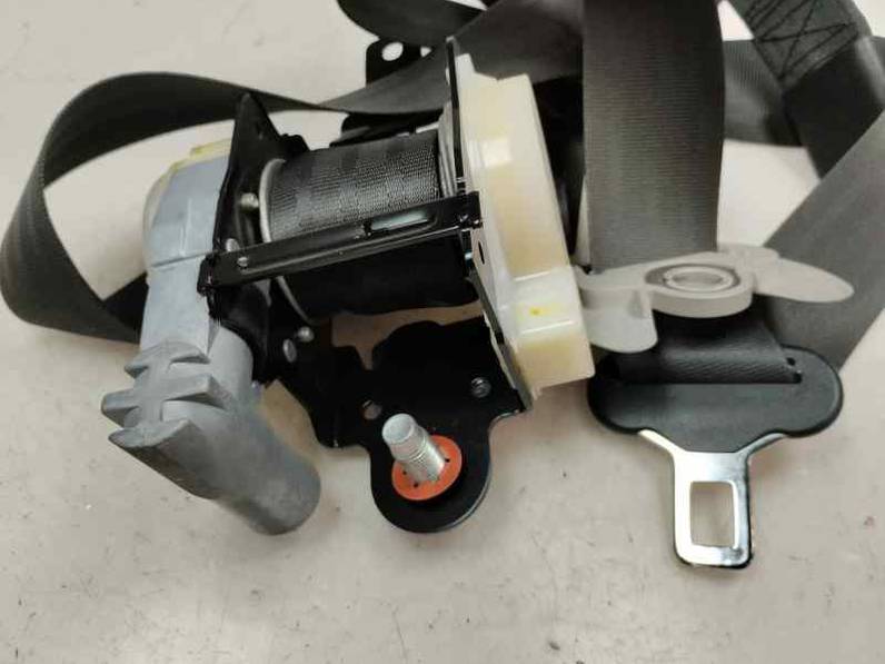 CINTURON SEGURIDAD DELANTERO DERECHO HYUNDAI IX35 2011 2.0 CRDI (136 CV)