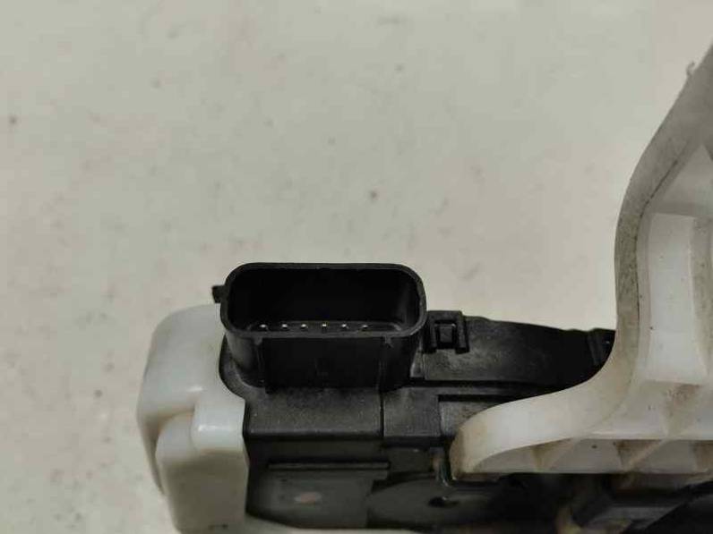 CERRADURA PUERTA DELANTERA DERECHA HYUNDAI IX35 2011 2.0 CRDI (136 CV)