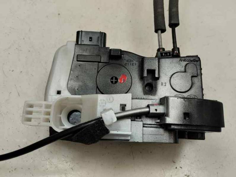 CERRADURA PUERTA TRASERA DERECHA HYUNDAI IX35 2011 2.0 CRDI (136 CV)