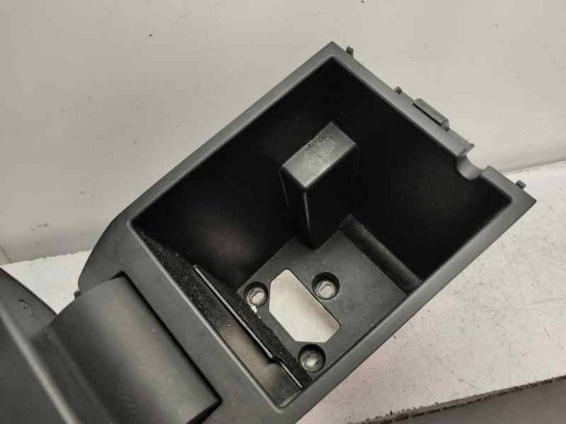 APOYABRAZOS CENTRAL HYUNDAI IX35 2011 2.0 CRDI (136 CV)