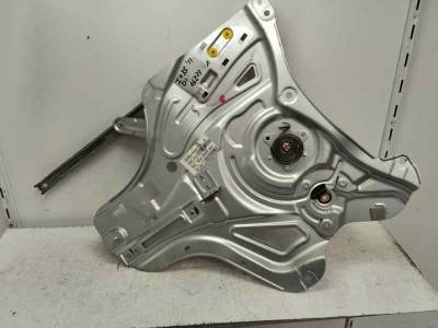 ELEVALUNAS DELANTERO IZQUIERDO HYUNDAI IX35 2011 2.0 CRDI (136 CV)