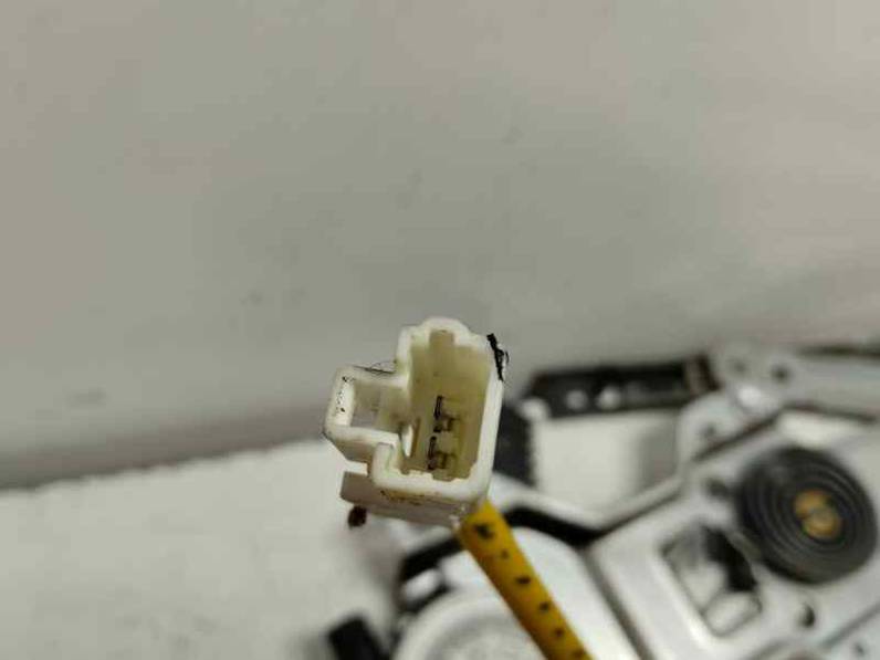 ELEVALUNAS DELANTERO IZQUIERDO HYUNDAI MATRIX 2004 1.5 CRDI (82 CV)