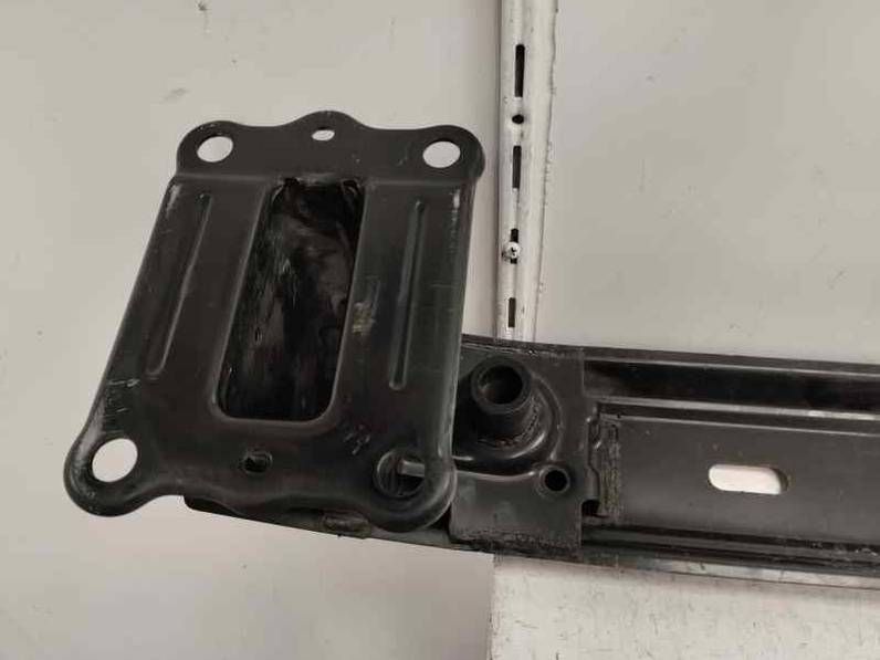 REFUERZO PARAGOLPES DELANTERO HYUNDAI IX35 2011 2.0 CRDI (136 CV)