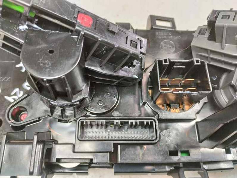 MANDO CALEFACCION AIRE ACONDICIONADO HYUNDAI BAYON 2024 1.2 GASOLINA