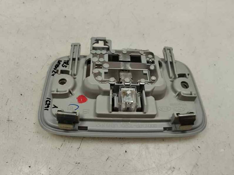 LUZ INTERIOR HYUNDAI BAYON 2024 1.2 GASOLINA