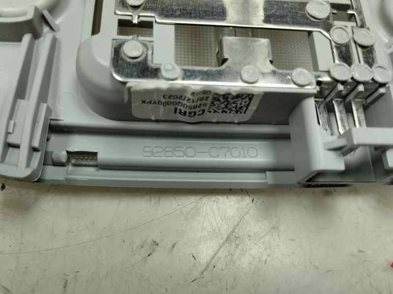 LUZ INTERIOR HYUNDAI BAYON 2024 1.2 GASOLINA