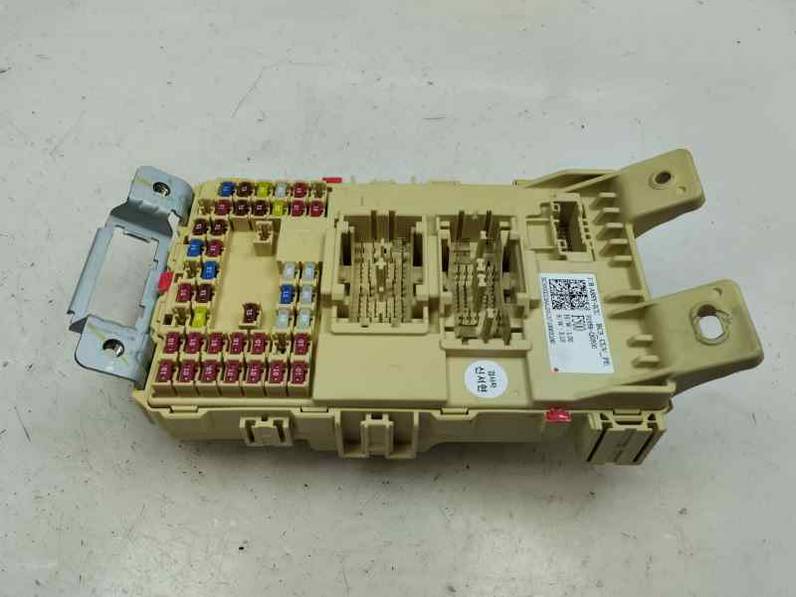 CAJA RELES FUSIBLES HYUNDAI BAYON 2024 1.2 GASOLINA