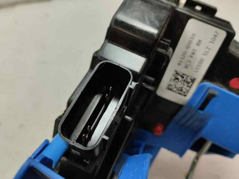 CERRADURA PUERTA DELANTERA DERECHA HYUNDAI BAYON 2024 1.2 GASOLINA