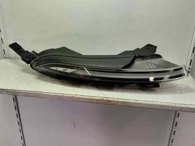 FARO DERECHO HYUNDAI BAYON 2024 1.2 GASOLINA