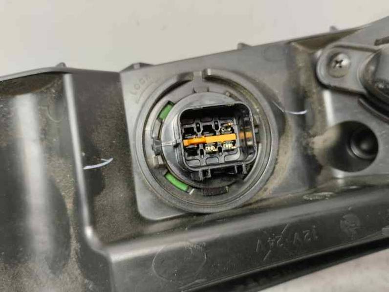 FARO DERECHO HYUNDAI BAYON 2024 1.2 GASOLINA