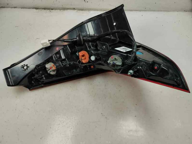 PILOTO TRASERO DERECHO HYUNDAI BAYON 2024 1.2 GASOLINA