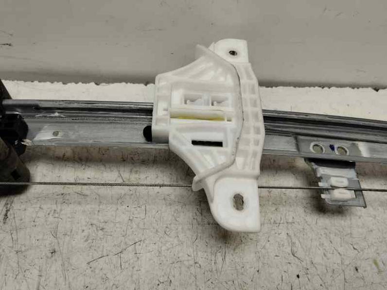 ELEVALUNAS TRASERO DERECHO HYUNDAI BAYON 2024 1.2 GASOLINA