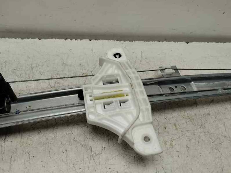 ELEVALUNAS TRASERO IZQUIERDO HYUNDAI BAYON 2024 1.2 GASOLINA