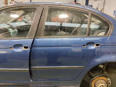 PUERTA TRASERA IZQUIERDA BMW SERIE 3 BERLINA 2001 2.0 16V DIESEL (136 CV)