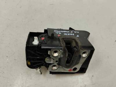 CERRADURA PUERTA TRASERA DERECHA DACIA SANDERO III 2024 1.0 AUTOGAS