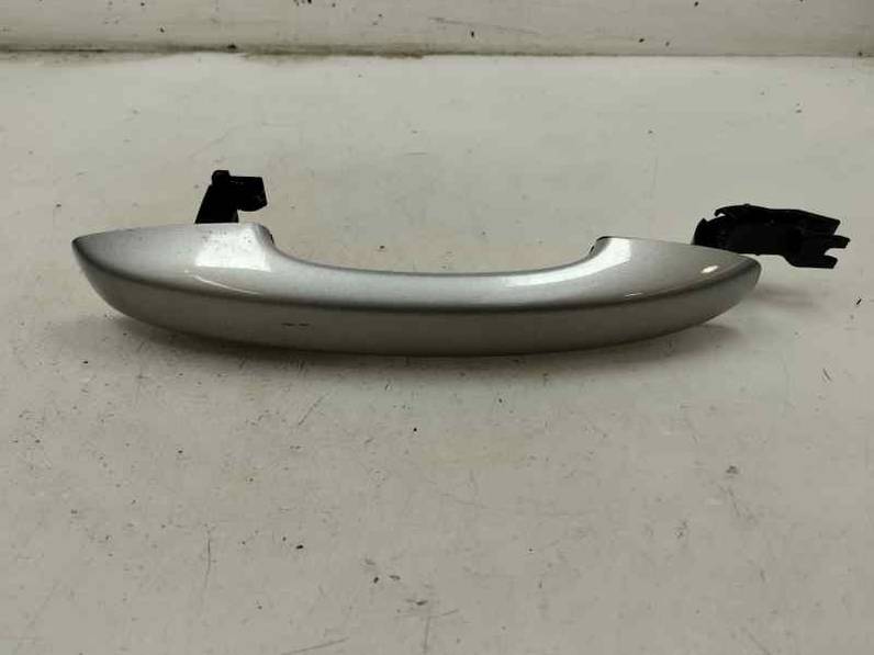 MANETA EXTERIOR DELANTERA DERECHA DACIA SANDERO III 2024 1.0 AUTOGAS