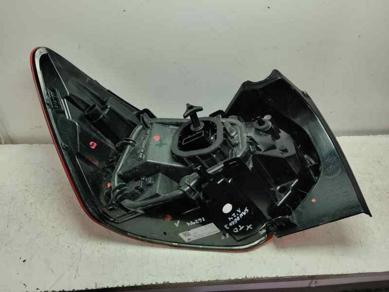 PILOTO TRASERO DERECHO DACIA SANDERO III 2024 1.0 AUTOGAS