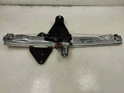 ELEVALUNAS DELANTERO DERECHO DACIA SANDERO III 2024 1.0 AUTOGAS