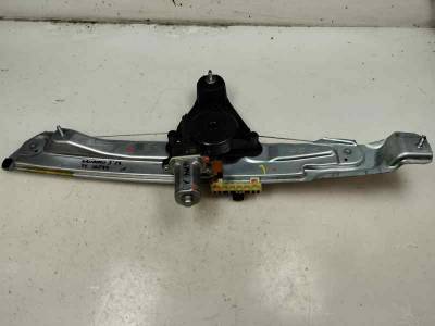 ELEVALUNAS TRASERO IZQUIERDO DACIA SANDERO III 2024 1.0 AUTOGAS