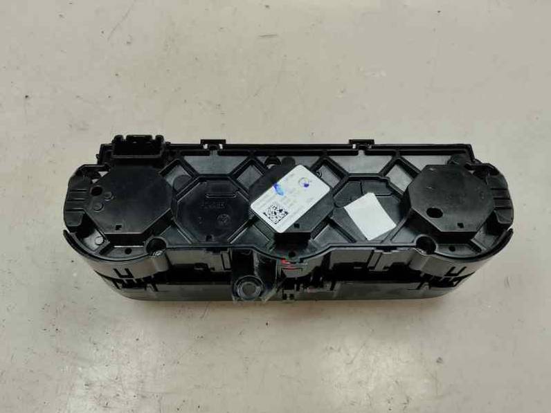 MANDO CLIMATIZADOR DACIA SANDERO III 2024 1.0 AUTOGAS