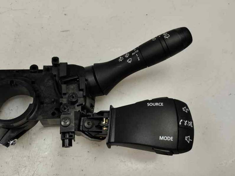 MANDO MULTIFUNCION DACIA SANDERO III 2024 1.0 AUTOGAS