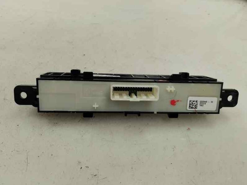 WARNING DACIA SANDERO III 2024 1.0 AUTOGAS