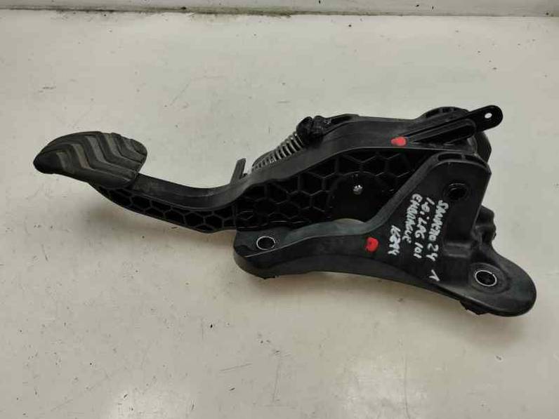 PEDAL EMBRAGUE DACIA SANDERO III 2024 1.0 AUTOGAS