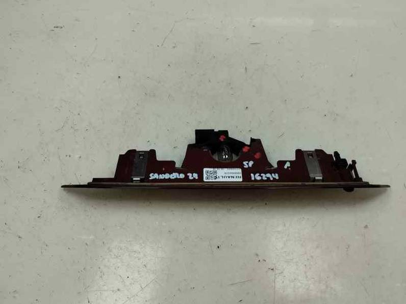 LUZ CENTRAL DE FRENO DACIA SANDERO III 2024 1.0 AUTOGAS