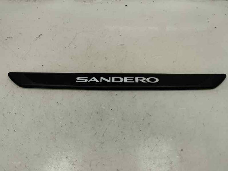 MOLDURA DACIA SANDERO III 2024 1.0 AUTOGAS