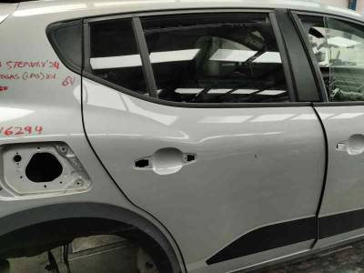 PUERTA TRASERA DERECHA DACIA SANDERO III 2024 1.0 AUTOGAS