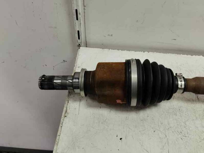 TRANSMISION DELANTERA DERECHA DACIA SANDERO III 2024 1.0 AUTOGAS