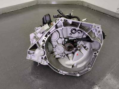 CAJA CAMBIOS DACIA SANDERO III 2024 1.0 AUTOGAS