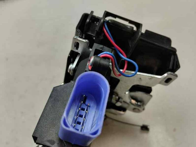 CERRADURA PUERTA DELANTERA DERECHA VOLKSWAGEN GOLF PLUS 2007 1.9 TDI (105 CV)