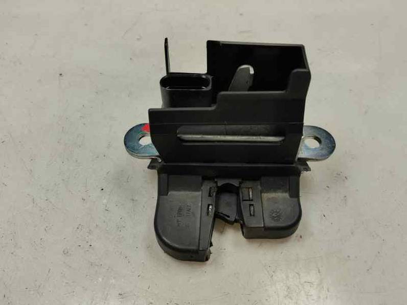CERRADURA MALETERO PORTON VOLKSWAGEN GOLF PLUS 2007 1.9 TDI (105 CV)
