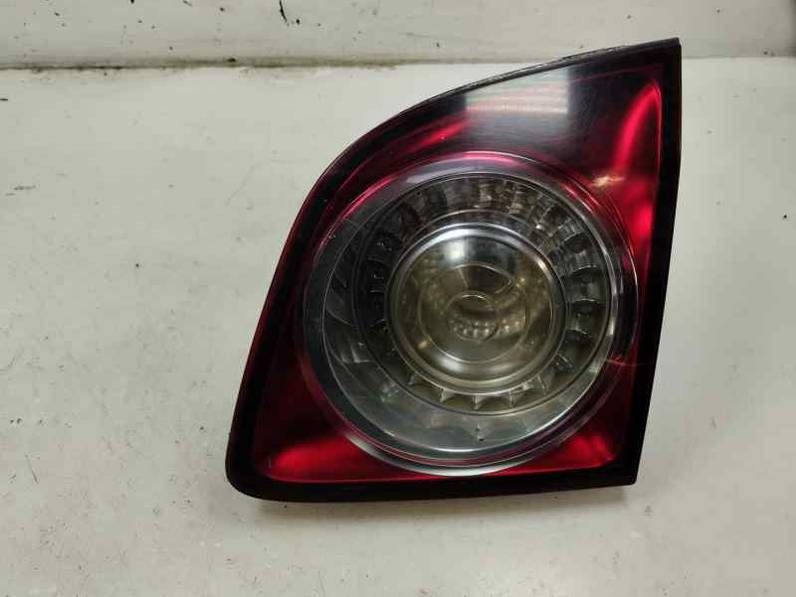 PILOTO TRASERO DERECHO INTERIOR VOLKSWAGEN GOLF PLUS 2007 1.9 TDI (105 CV)