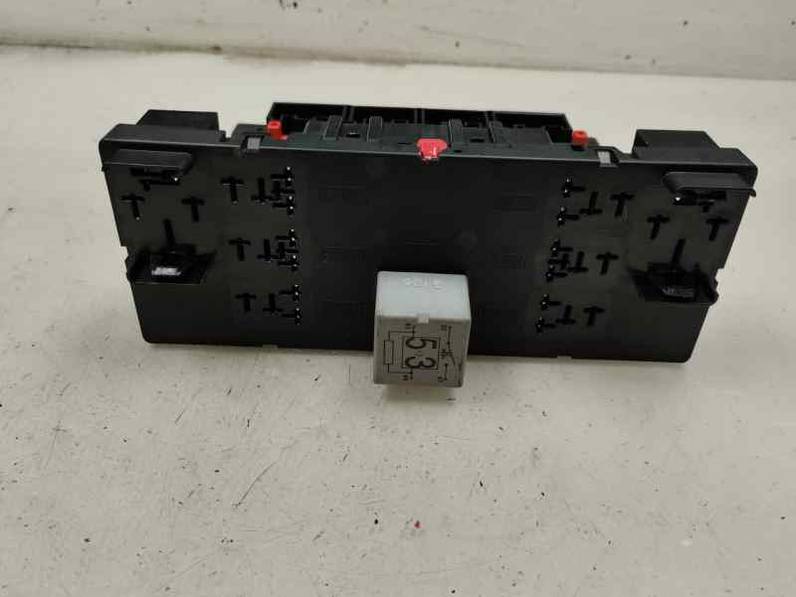 CAJA RELES FUSIBLES VOLKSWAGEN GOLF PLUS 2007 1.9 TDI (105 CV)